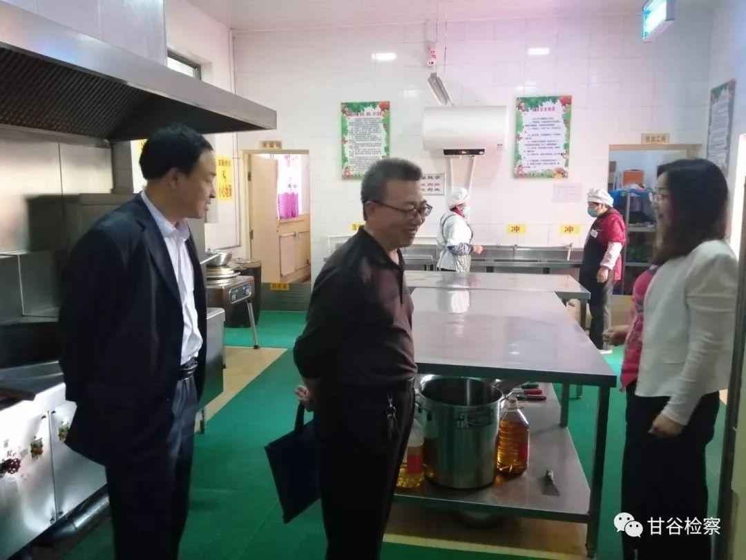 欲钱看马槽边上的苍蝇代表什么生肖的警惕虚假宣传-全面释义、解释与落实、详细解答解释落实